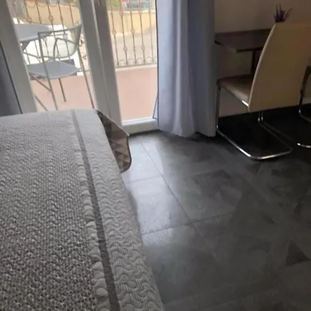 Апартаменты Tonka Задар