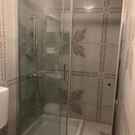 Tonka Апартаменты Задар