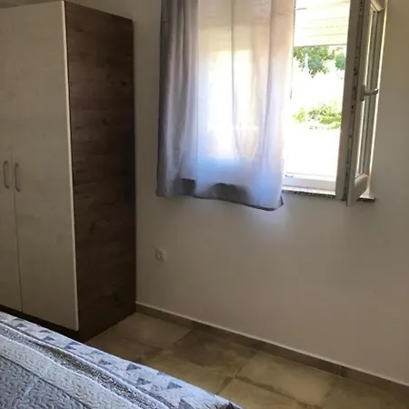 Lejlighed Tonka