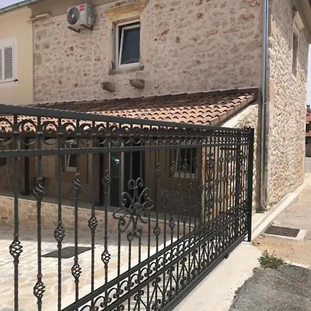 Apartamento Tonka