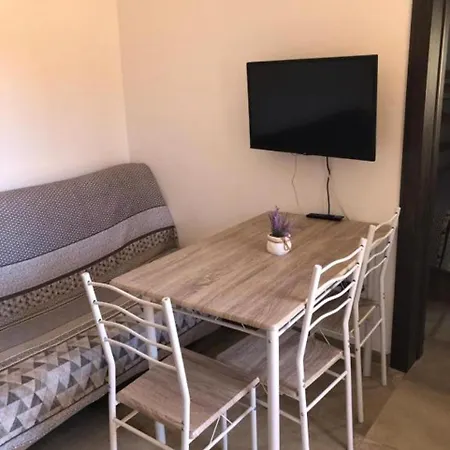 Apartament Tonka *